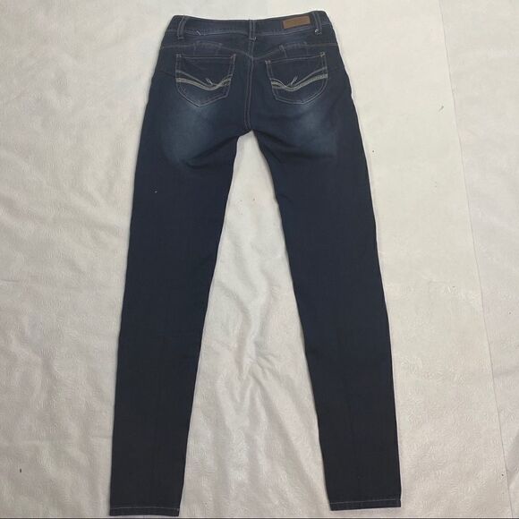 Harmony & Havoc | Skinny Stretch Jeans - Picture 5 of 8